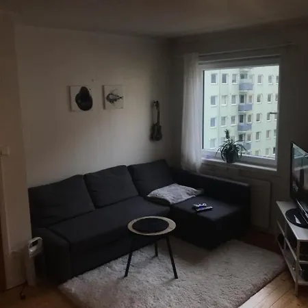 Central Living Leilighet